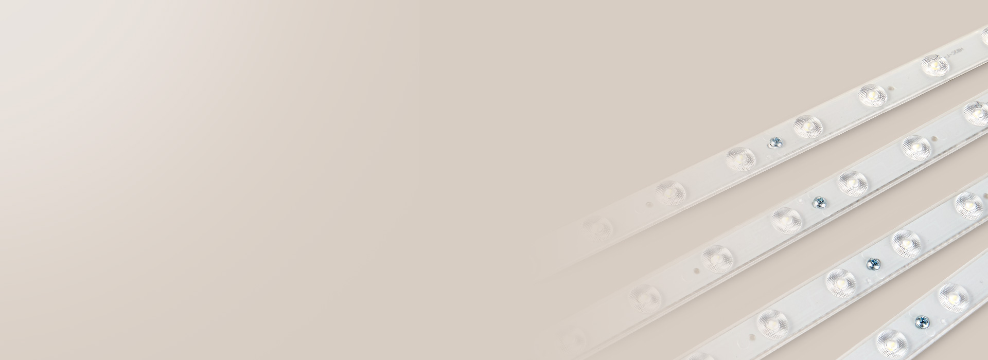 光学透镜，光线柔和
 每颗灯珠均装光学透...