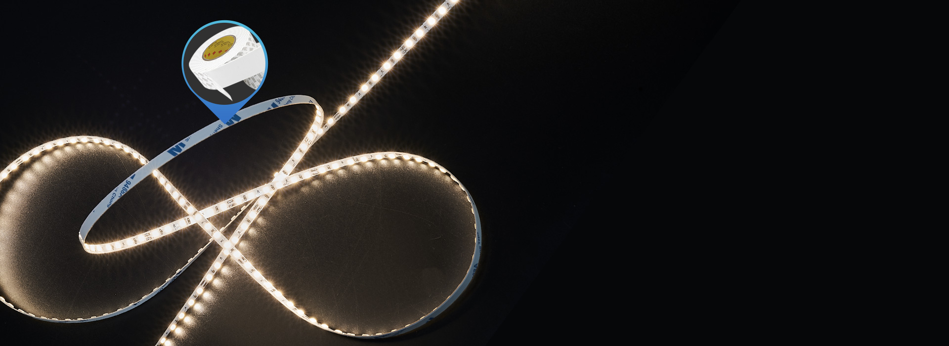 自带背胶，安装方便
 裸板灯带，自带强力...