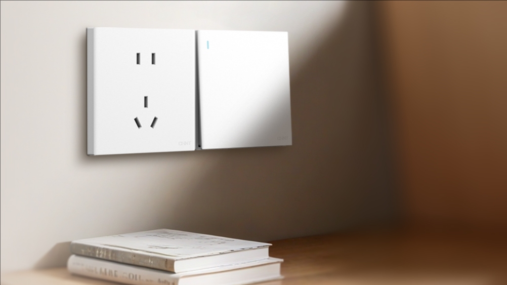 .暗装和明装墙壁开关，哪种更适合你家-1